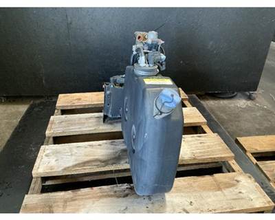 Freightliner M2 106 DEF Tank