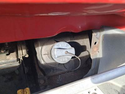 International CASCADIA DEF Tank