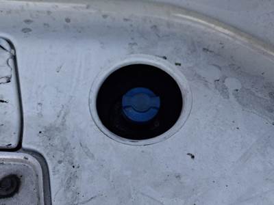 International LT625 DEF Tank