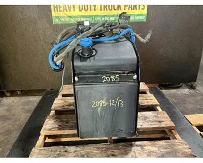 International LT625 DEF Tank