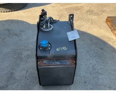 International LT625 DEF Tank