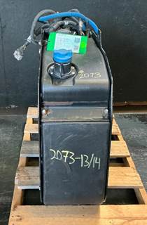 International RH613 DEF Tank