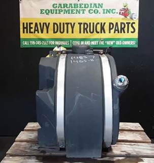 Kenworth T680 DEF Tank