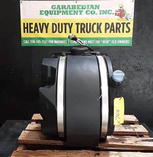 Kenworth T680 DEF Tank