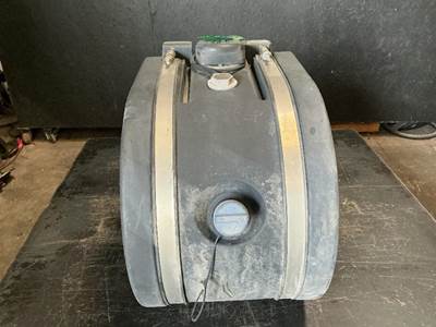 Kenworth T680 DEF Tank