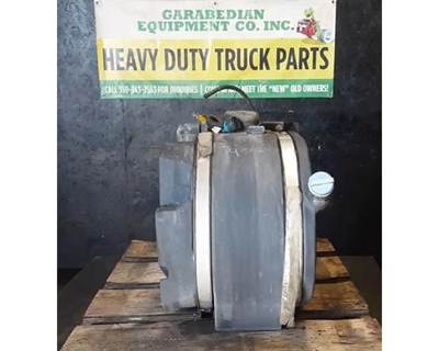 Kenworth T680 DEF Tank