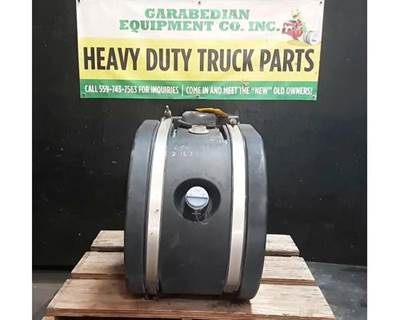 Kenworth T680 DEF Tank