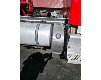 Kenworth W900 DEF Tank