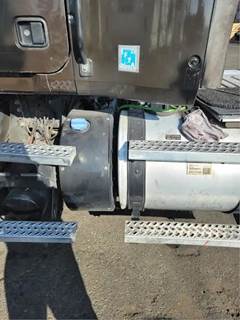 Mack Pinnacle CXU612 DEF Tank for a Mack CXU612