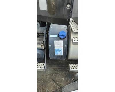 Mack Pinnacle CXU612 DEF Tank for a Mack CXU612