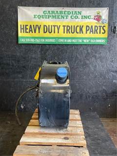 Mack Pinnacle CXU613 DEF Tank for a Mack CXU613
