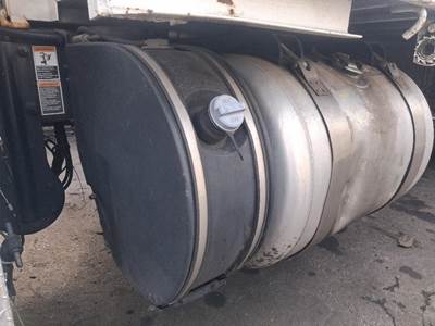 Peterbilt 348 DEF Tank