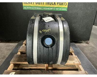 Peterbilt 384 DEF Tank