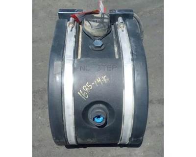 Peterbilt 384 DEF Tank