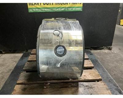 Peterbilt 386 DEF Tank