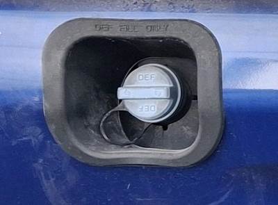 Peterbilt 579 Left DEF Tank