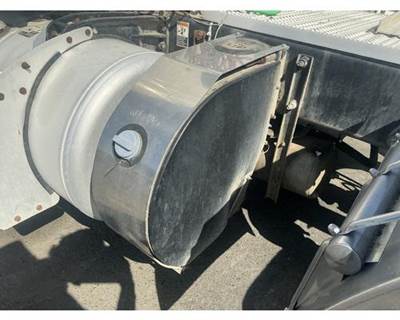 Peterbilt 579 DEF Tank