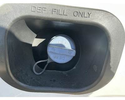 Peterbilt 579 DEF Tank