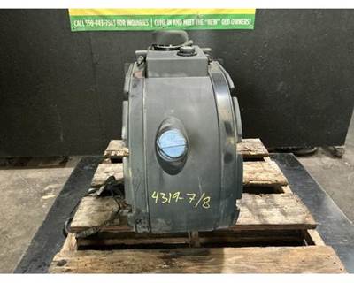 Peterbilt 587 DEF Tank