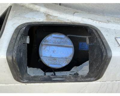 Volvo VNL DEF Tank