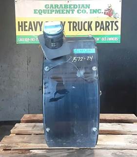 Volvo VNL630 DEF Tank