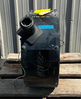 Volvo VNL670 DEF Tank