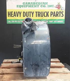 Volvo VNL670 DEF Tank