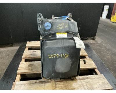 Western Star 4800 DEF Tank