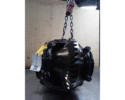 Detroit Front Differential for a Freightliner Cascadia 126