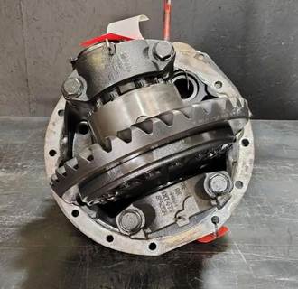 Eaton DDH40 Front Differential for a Peterbilt 389