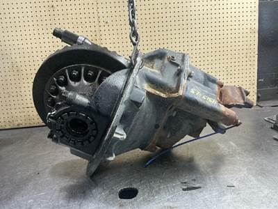 Eaton DS402 Front Differential for a Kenworth T800