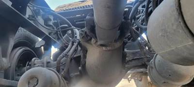 Eaton DS405 Front Differential for a Freightliner Cascadia 125