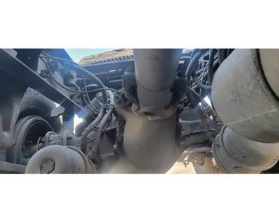 Eaton DS405 Front Differential for a Freightliner Cascadia 125