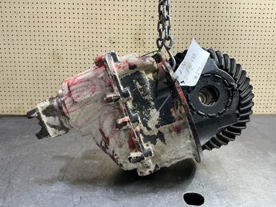 Eaton DSH40 Front Differential for a Peterbilt 357