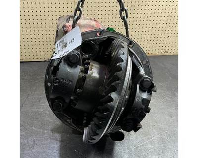 Eaton DSH40 Front Differential for a Peterbilt 357