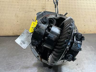 Eaton DSP40 Front Differential for a Kenworth T680