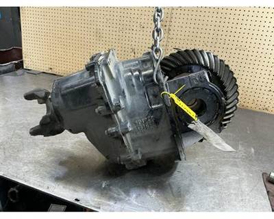 Eaton DSP40 Front Differential for a Kenworth T680