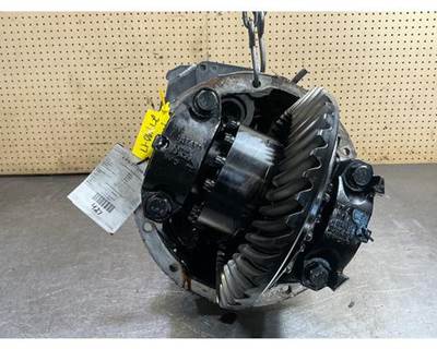 Eaton DSP40 Front Differential for a Kenworth T680
