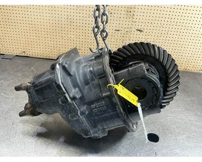 Eaton DSP40 Front Differential for a Kenworth T680