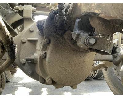 Eaton DSP40 Front Differential for a Peterbilt 579