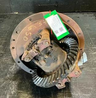 International RA341 Front Differential