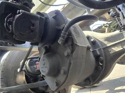 Meritor-Rockwell MD2014X Front Differential for a International RH613