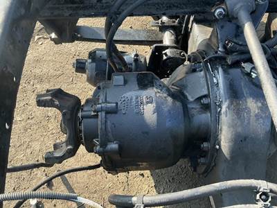Meritor-Rockwell MD2014X Front Differential for a Meritor/Rockwell MD2014X