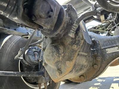 Meritor-Rockwell MD2014X Front Differential for a International RH613