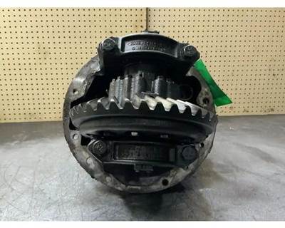 Meritor-Rockwell MD2014X Front Differential for a Mack CXU613
