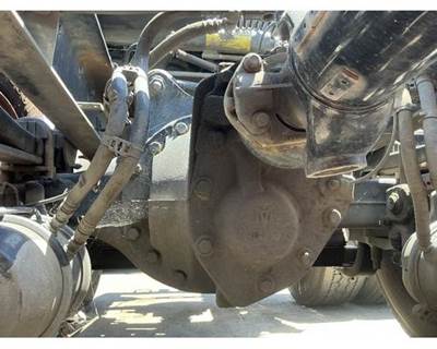 Meritor-Rockwell MD2014X Front Differential for a Volvo VNM
