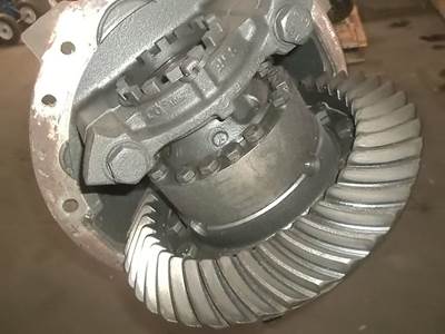 Meritor-Rockwell RD20145 Front Differential for a Meritor/Rockwell RD20145