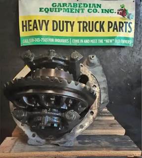 Meritor-Rockwell RD20145 Front Differential for a Meritor/Rockwell RD20145