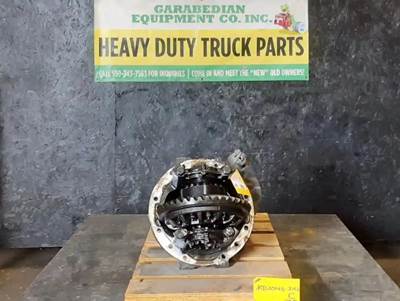 Meritor-Rockwell RD20145 Front Differential for a Meritor/Rockwell RD20145