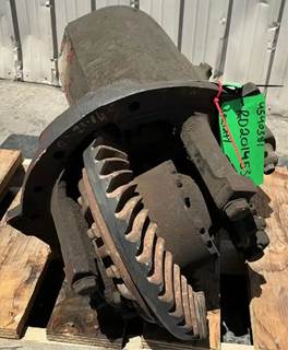 Meritor-Rockwell RD20145 Front Differential for a Meritor/Rockwell RD20145